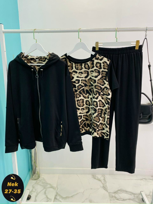 Спортивный костюм 23142589