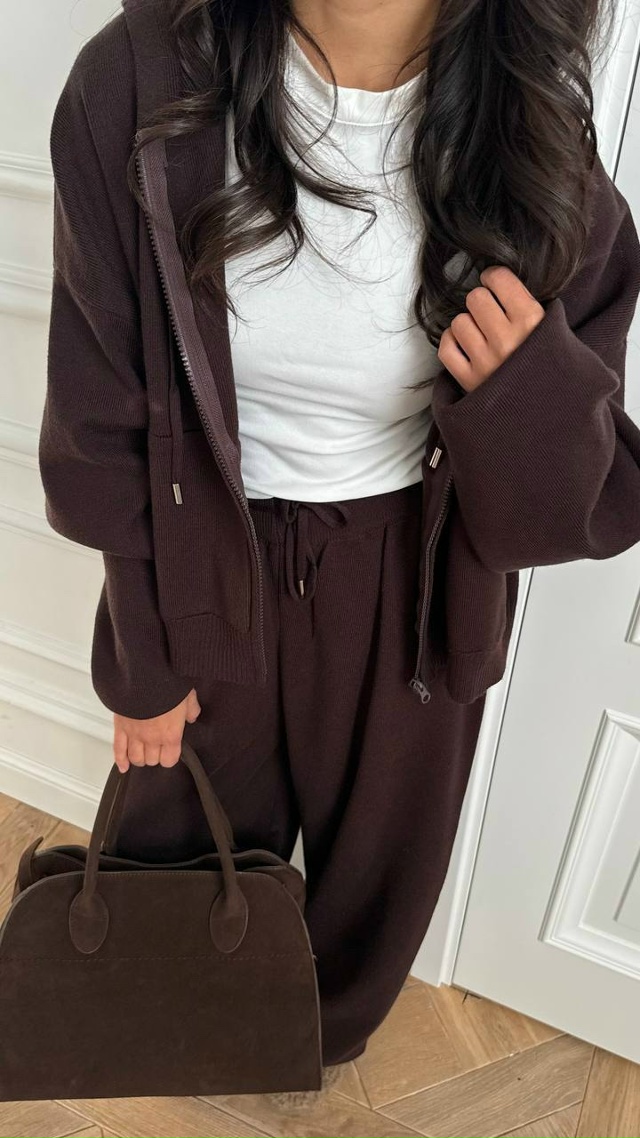 Спортивный костюм 23142501