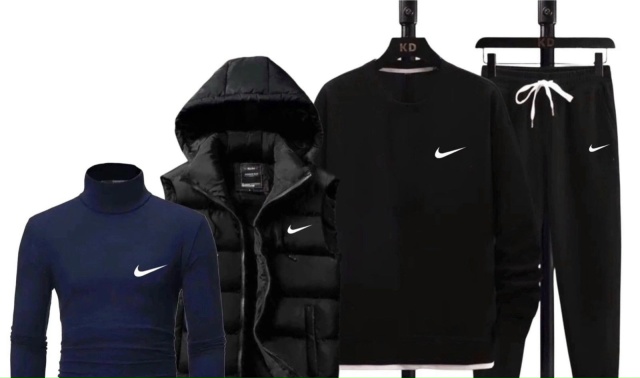 Спортивный костюм 23144332