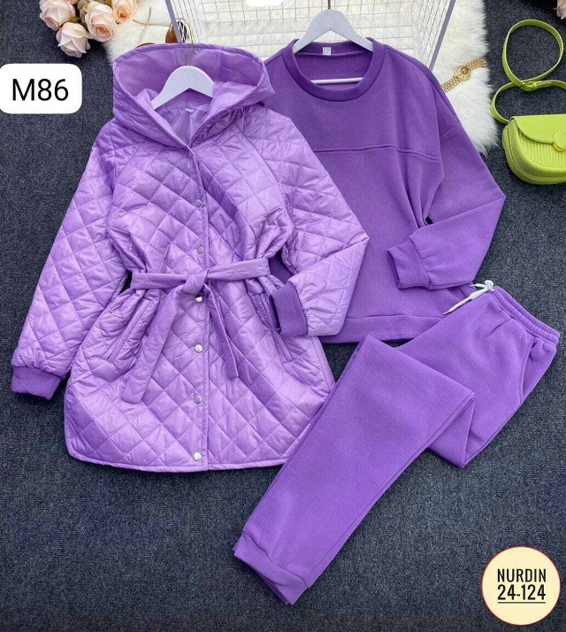 Спортивный костюм 23144562