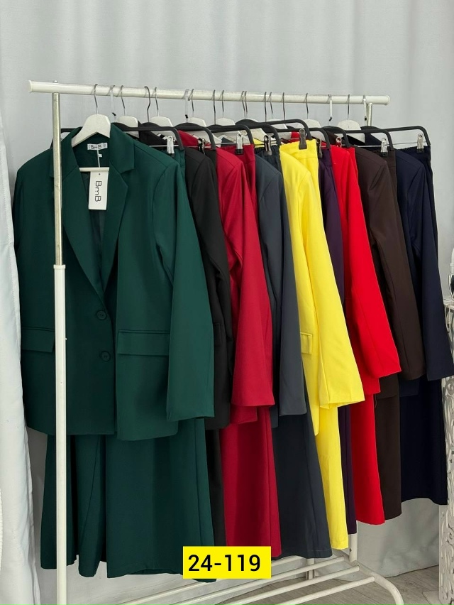 Костюм 23144513