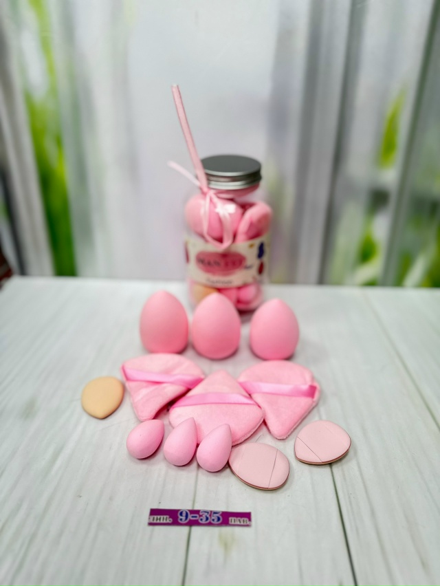 Набор 12 спонжей для макияжа с баночкой 23145181