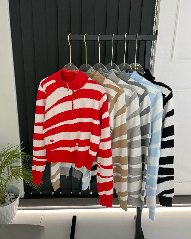 Свитер 23146556