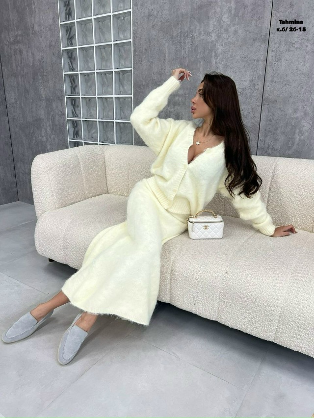 Костюм 23145885