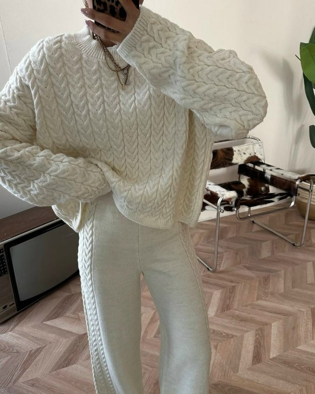 Костюм 23146673