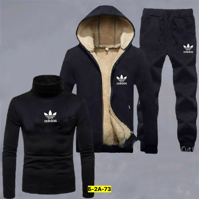 Спортивный костюм 23147325