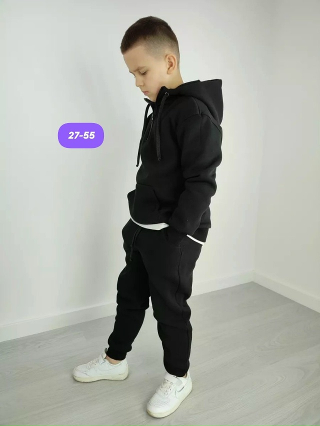 Спортивный костюм 23147409