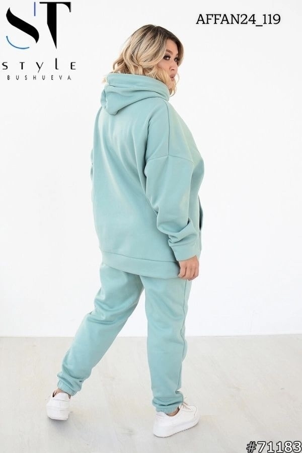 Спортивный костюм 23148427