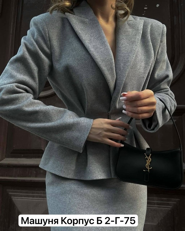 Костюм 23149994