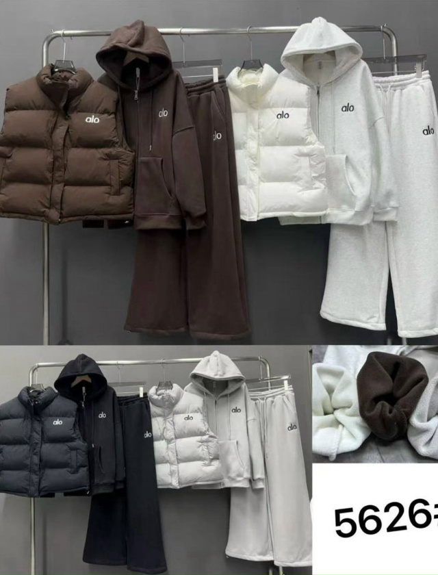 Спортивный костюм 23149910