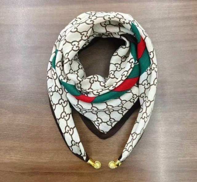 Платок 23150007