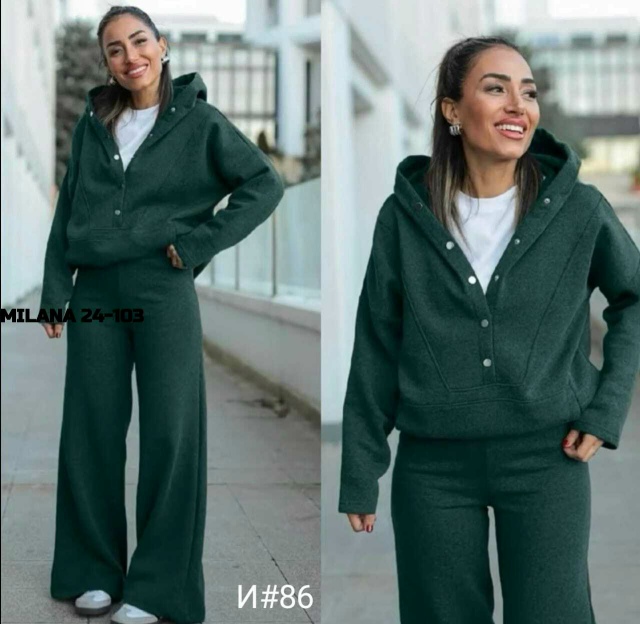 Спортивный костюм 23152219