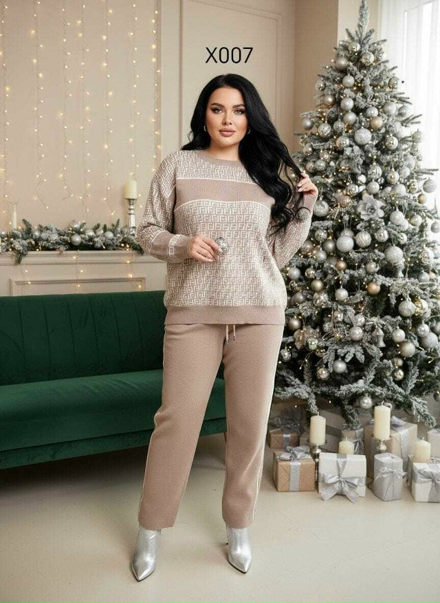 Спортивный костюм 23153526