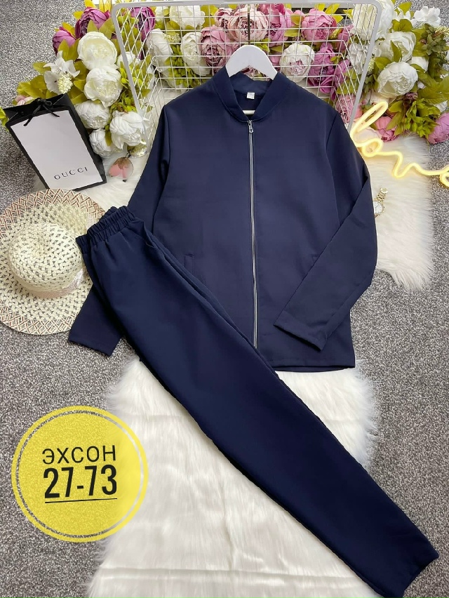 Спортивный костюм 23153277