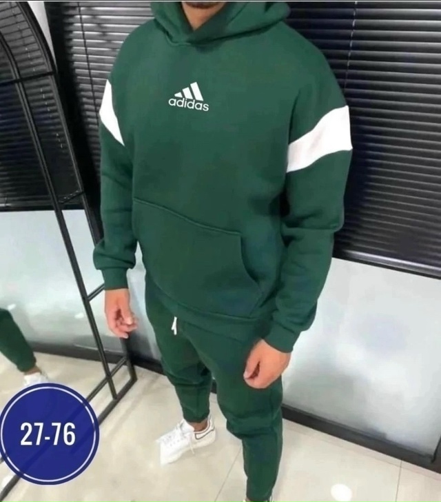 Спортивный костюм 23154827