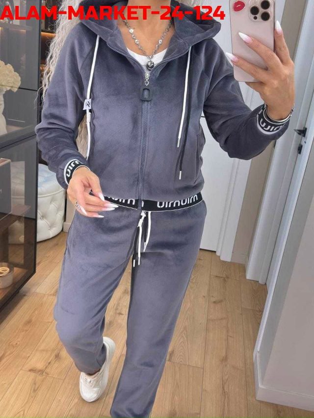 Спортивный костюм 23154767