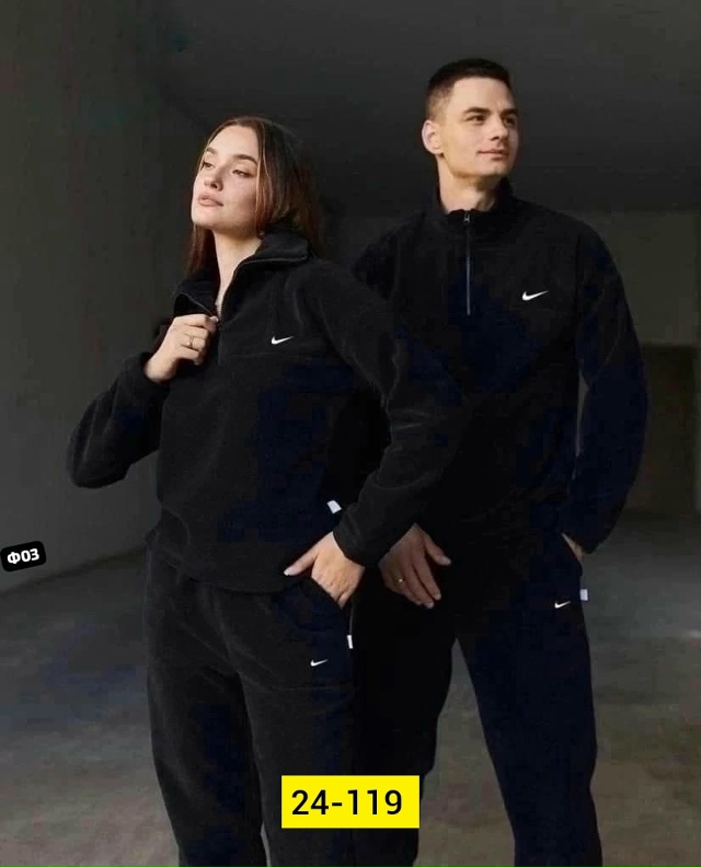 Спортивный костюм 23154978