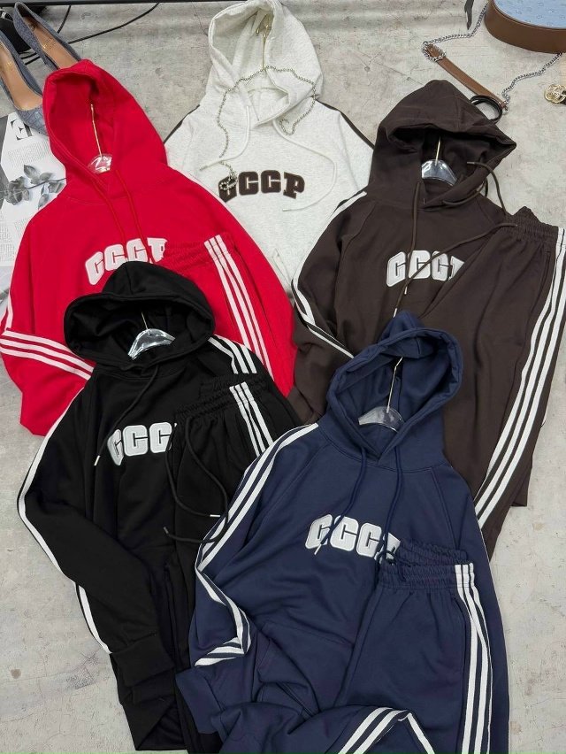 Спортивный костюм 23156184