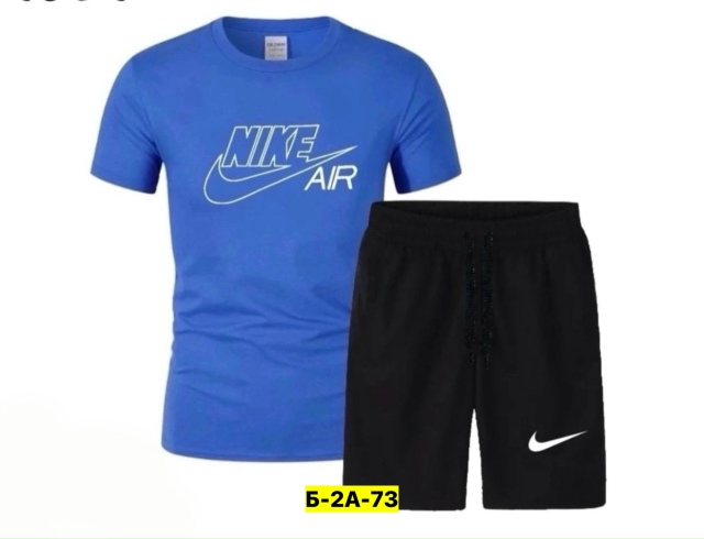 Спортивный костюм 23156350