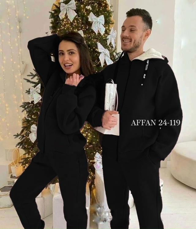 Спортивный костюм 23156169