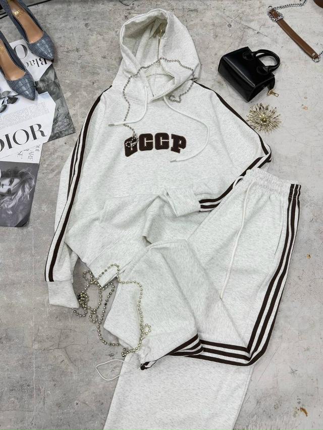 Спортивный костюм 23156184