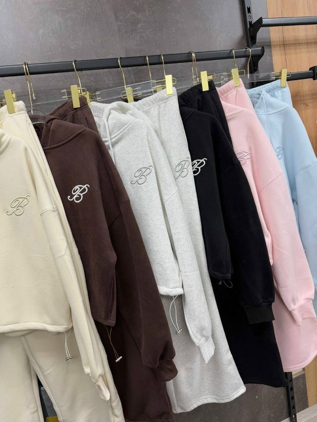 Спортивный костюм 23156408