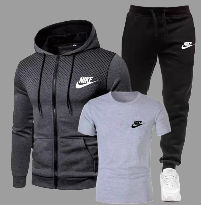 Спортивный костюм 23157242