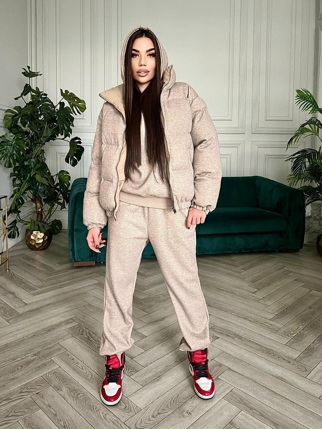 Спортивный костюм 23158817