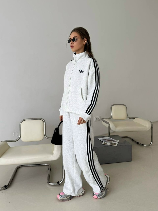 Спортивный костюм 23158290