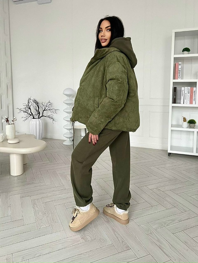 Спортивный костюм 23158825