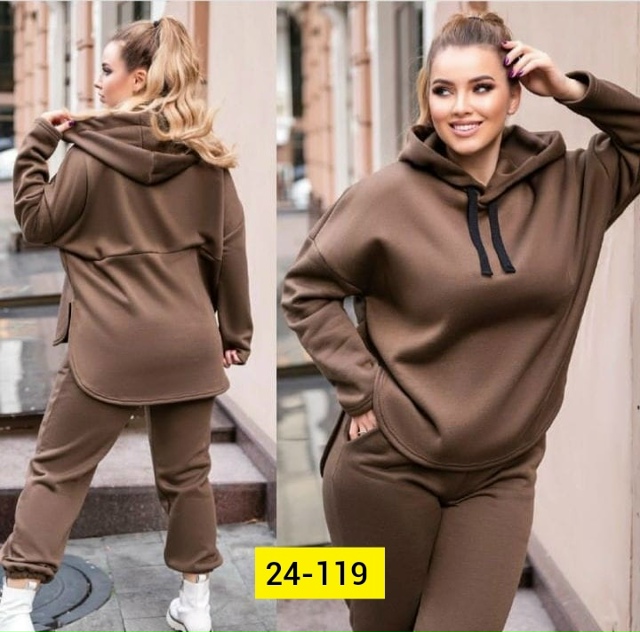 Спортивный костюм 23159579