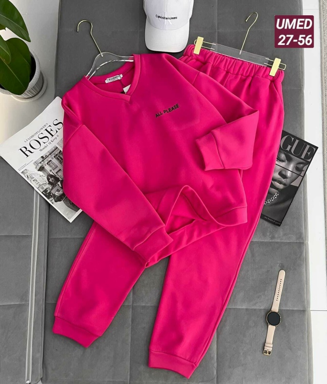 Спортивный костюм 23161925