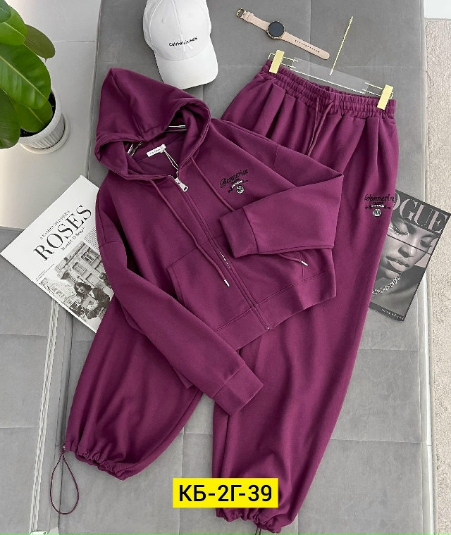 Спортивный костюм 23161979