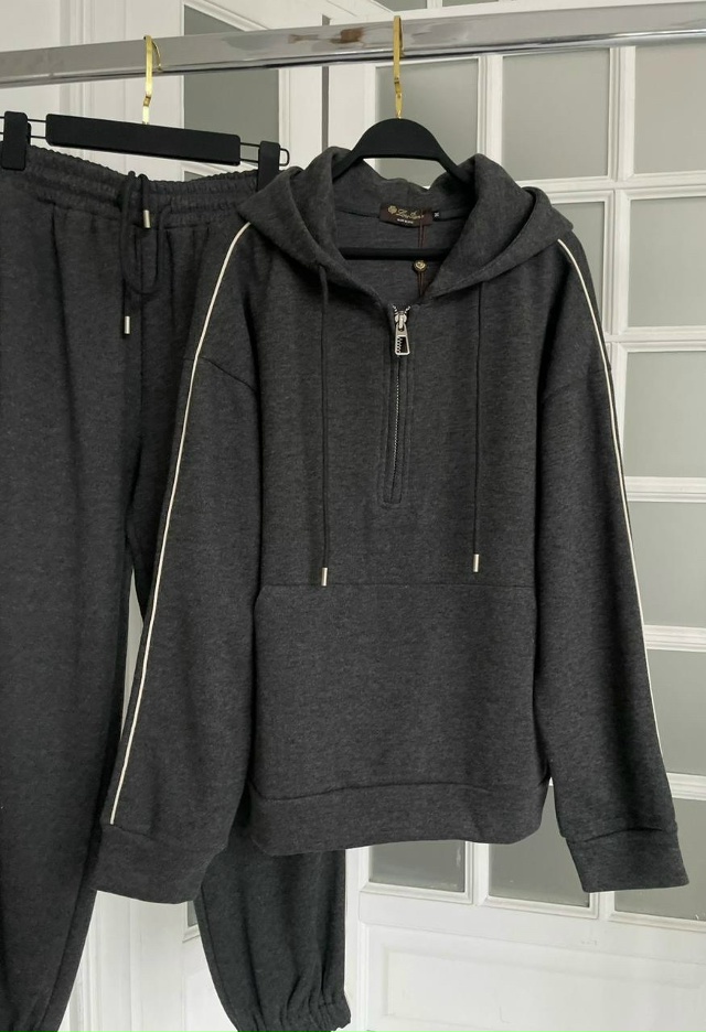 Спортивный костюм 23160997