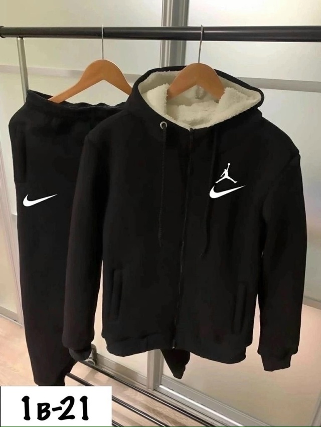 Спортивный костюм 23162710