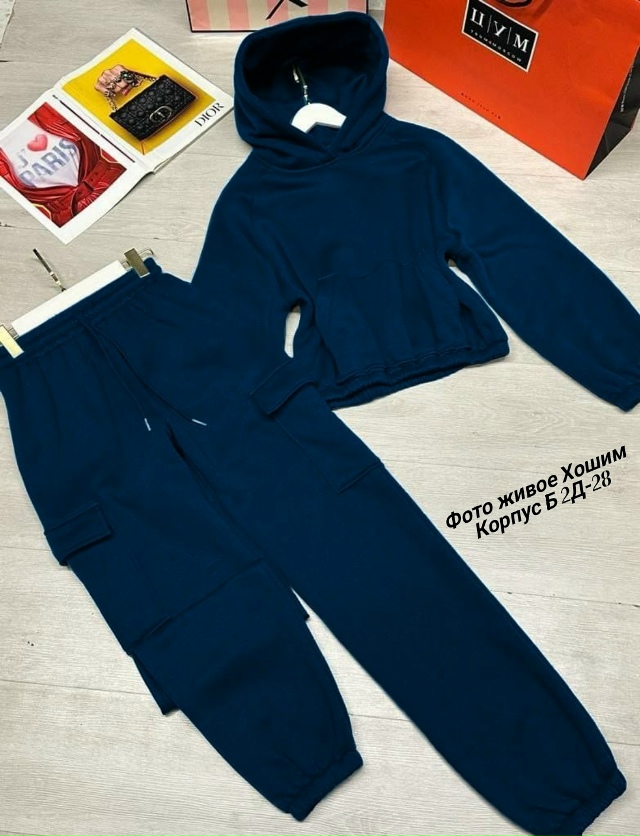 Спортивный костюм 23162844