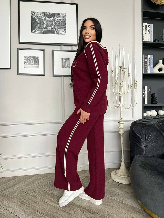 Спортивный костюм 23162235