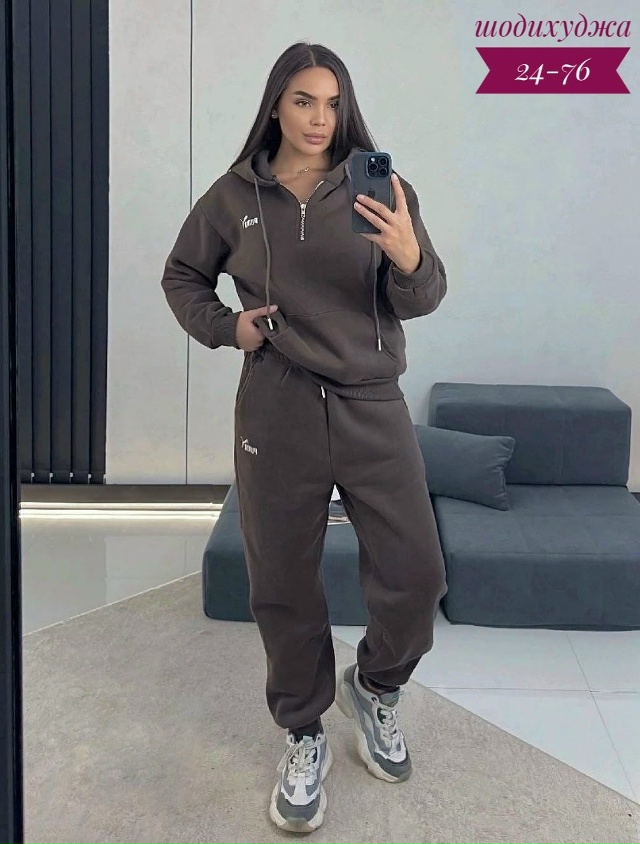 Спортивный костюм 23162659