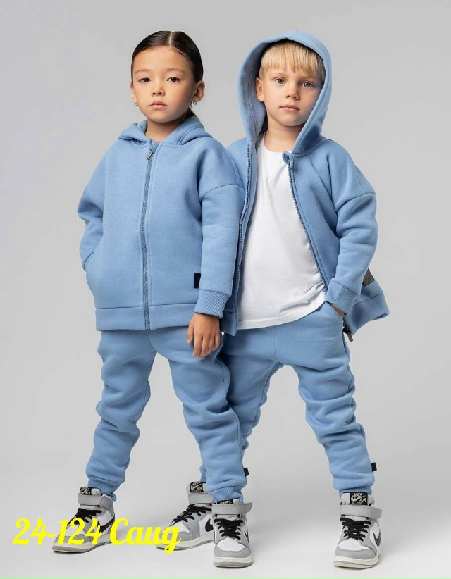 Спортивный костюм 23163347