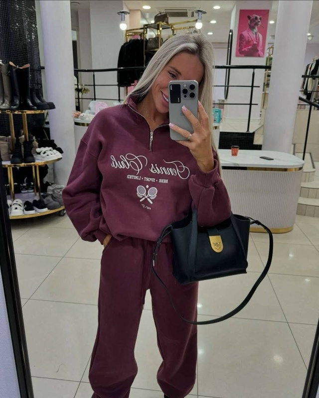 Спортивный костюм 23166936