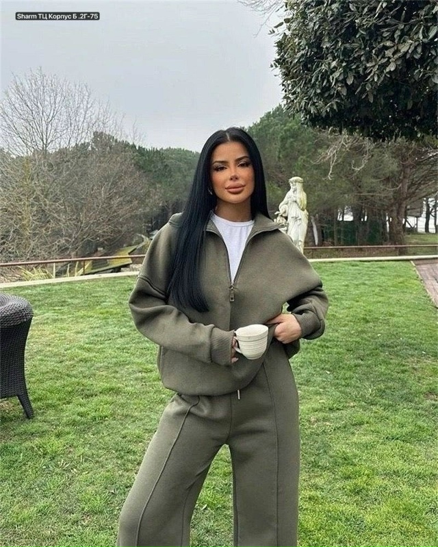 Спортивный костюм 23167602