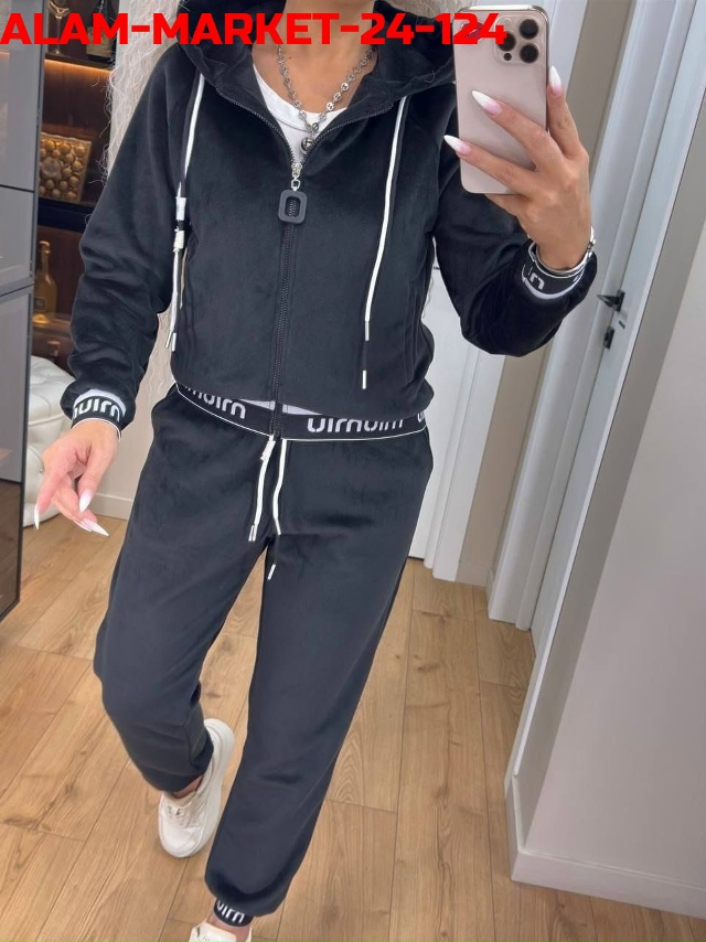 Спортивный костюм 23168665