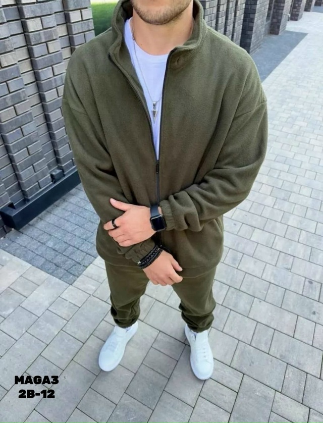 Спортивный костюм 23168586