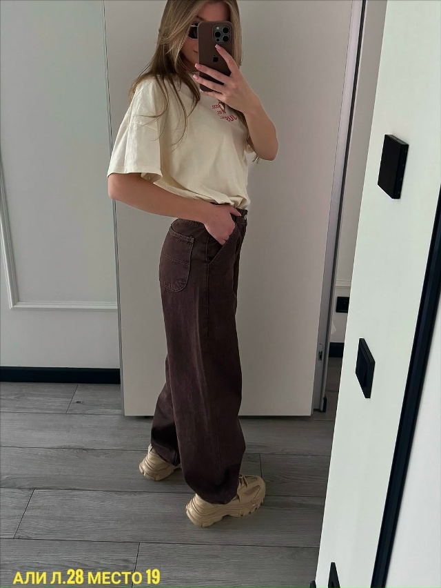 Джинсы 23169979