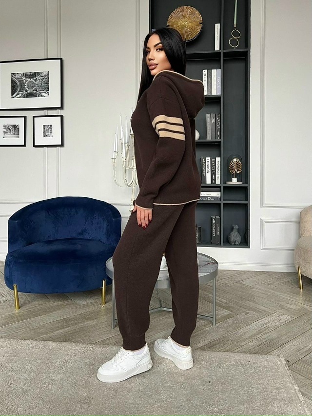 Костюм 23170396