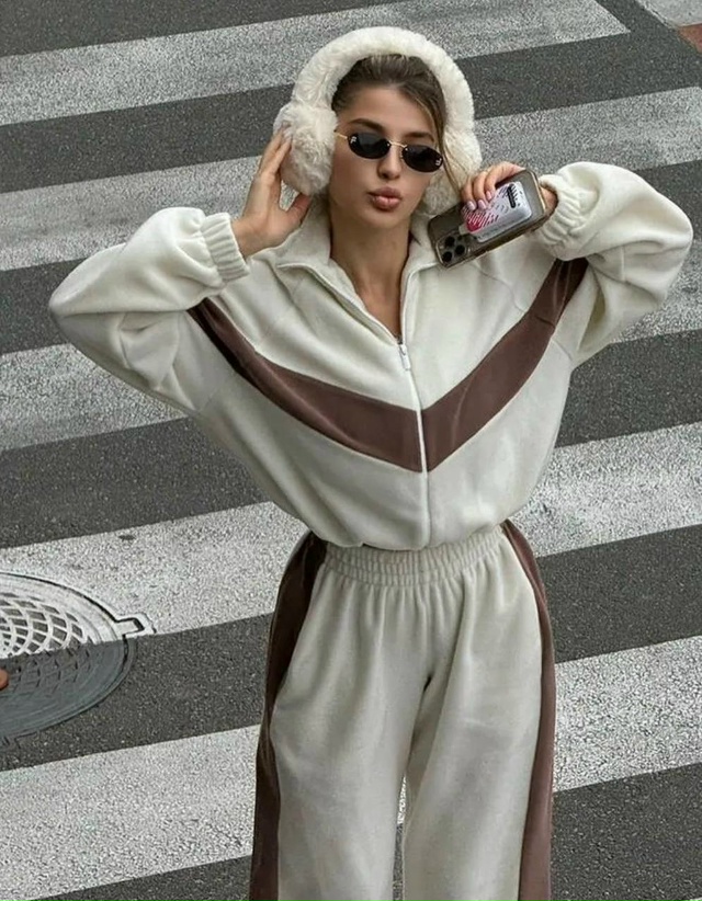 Костюм 23170351