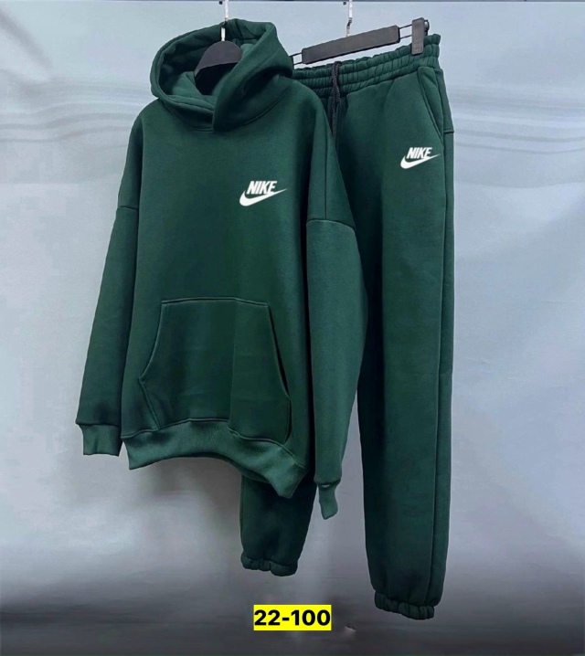 Спортивный костюм 23170219