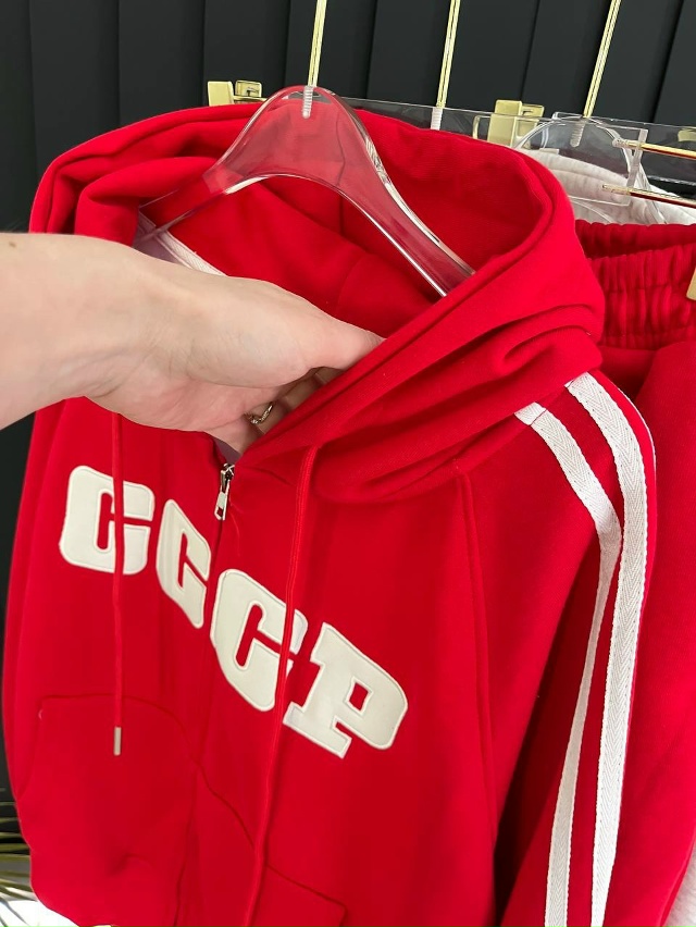 Спортивный костюм 23171688