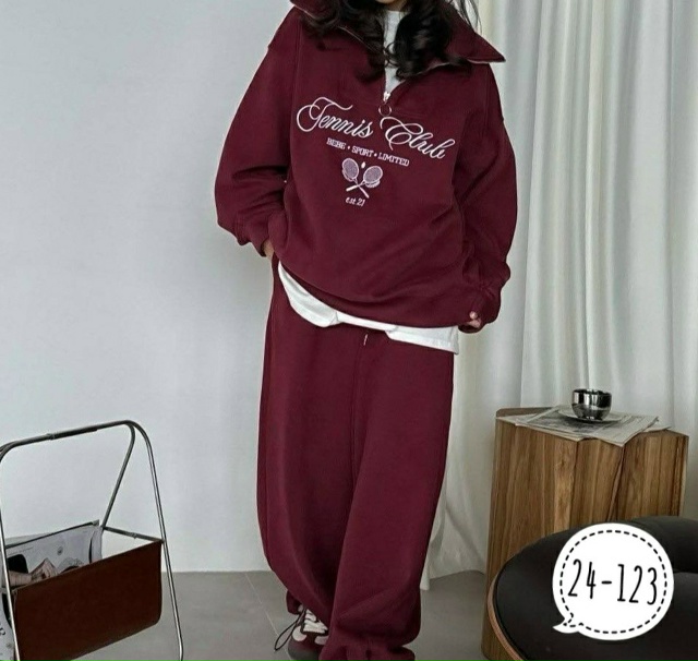 Спортивный костюм 23172339