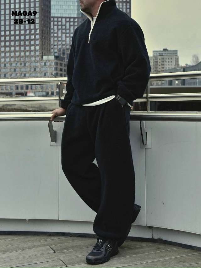 Спортивный костюм 23172546